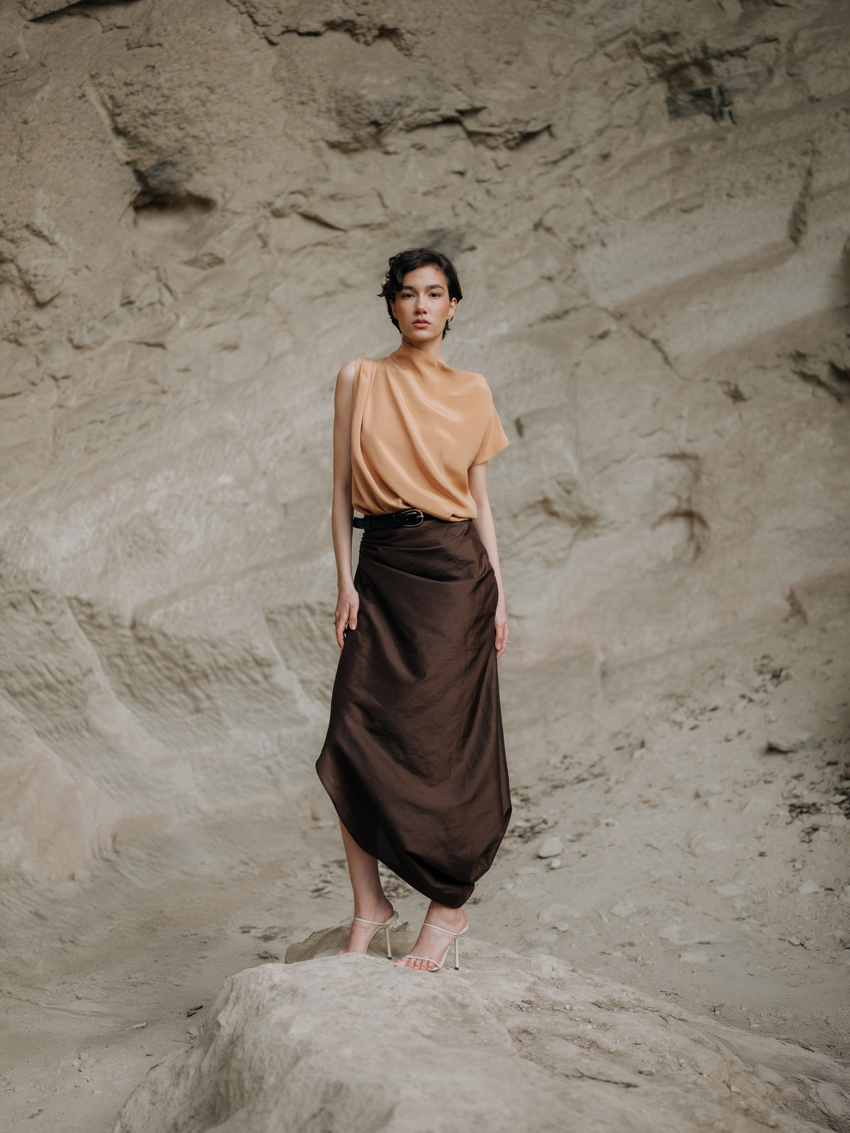 Silk sediment skirt
