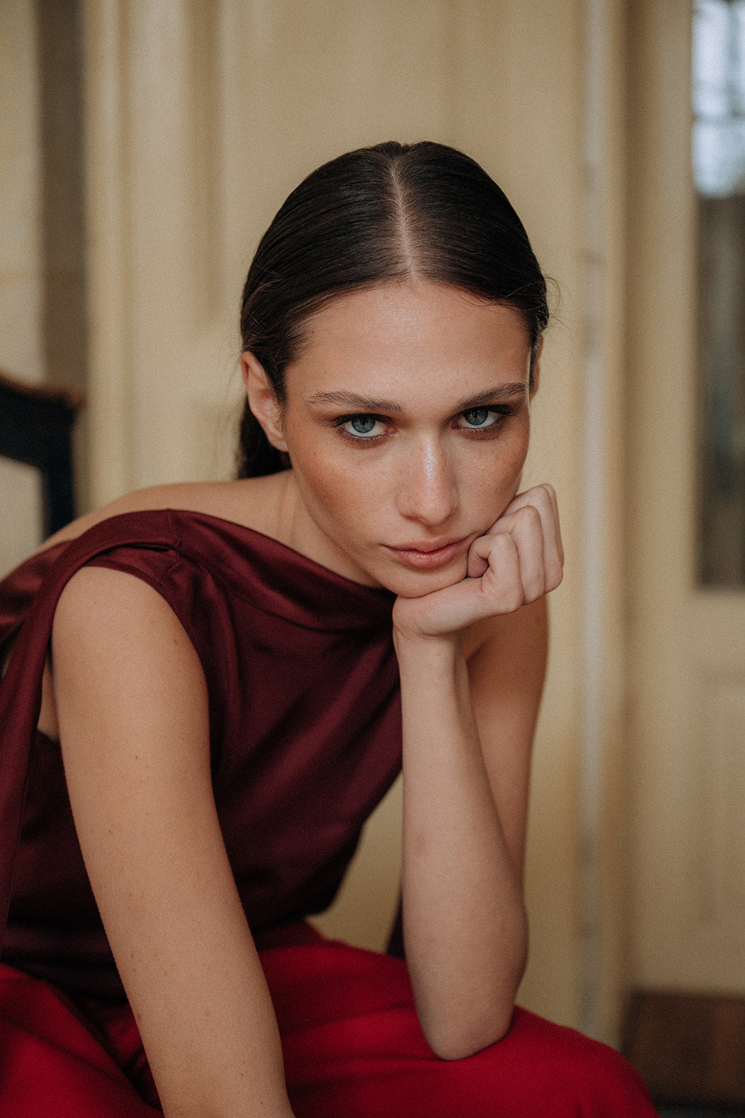 Bordeaux in silk blouse